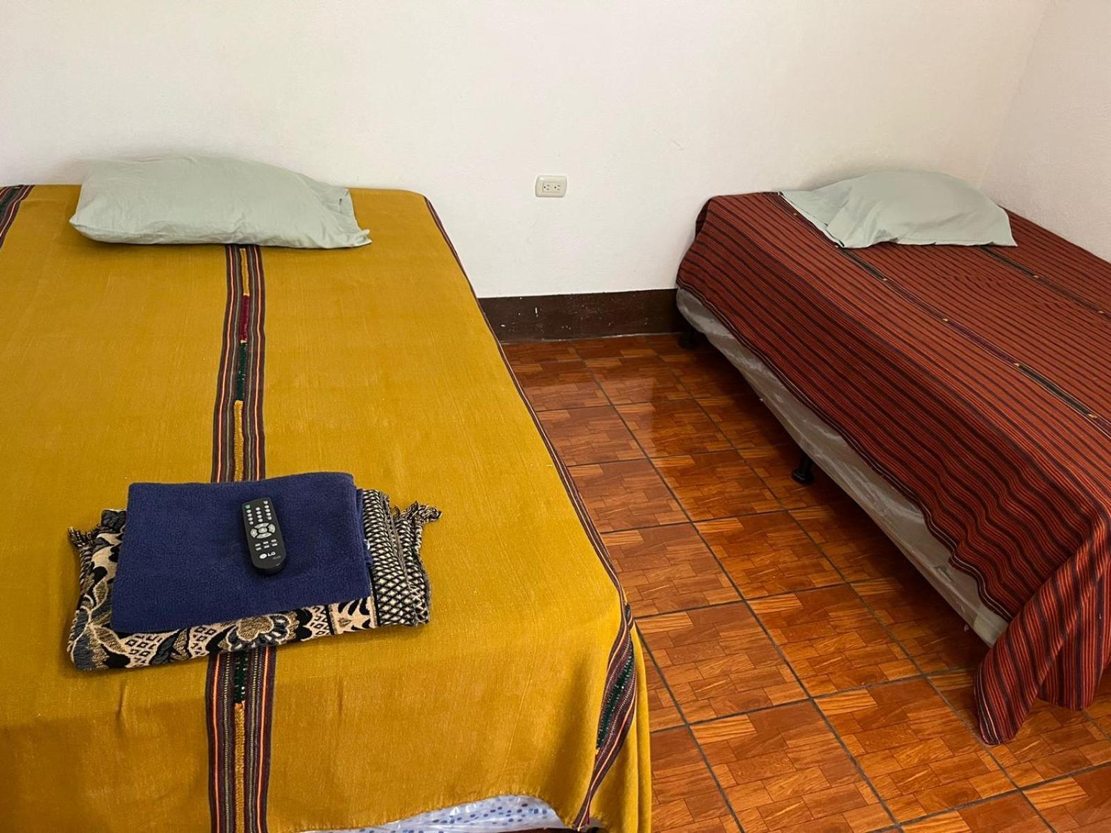Hotel Cristal Antigua Buitenkant foto