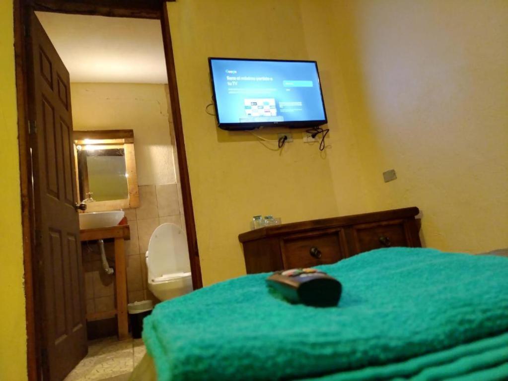Hotel Cristal Antigua Buitenkant foto